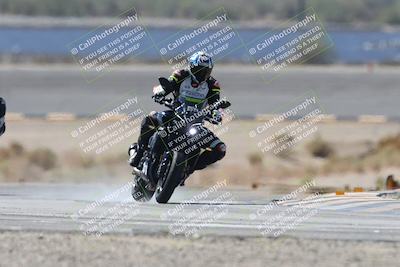 media/Oct-02-2025-Racers Edge (Thu) [[2c91cb6ab3]]/3-B Group/Session 2-Turn 14 (11am)/